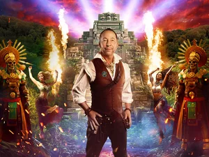 DJ BoBo bei seiner "The Great Adventure"-Tour im Europa-Park Erlebnis-Resort.