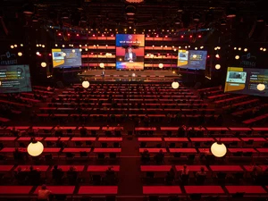 Der Starface Kongress in der Europa-Park Arena.
