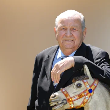 Porträt von Franz Mack, dem Gründervater des Europa-Parks.